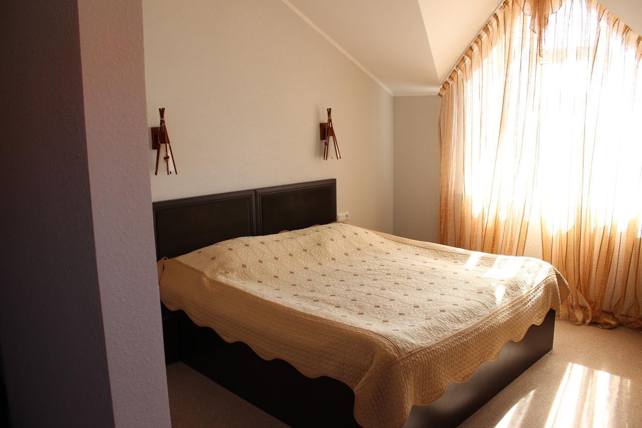 Zlata Inn Tamchy Habitación foto