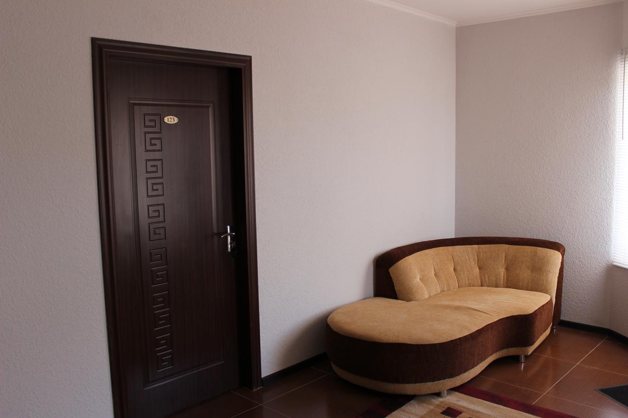 Zlata Inn Tamchy Habitación foto
