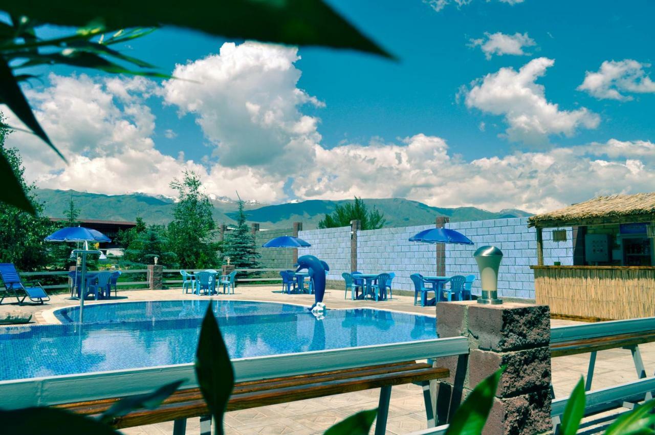 Zlata Inn Tamchy Exterior foto